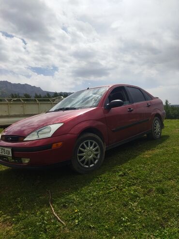 авто обогреватели: Ford Focus: 2000 г., 2 л, Автомат, Бензин, Седан