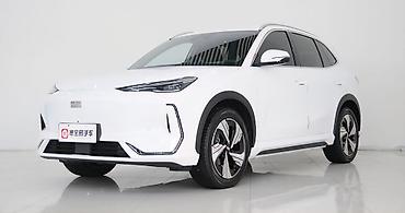 Geely: Geely : 2024 г., Электромобиль, Кроссовер — 1