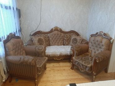 отдам бесплатно мебель: NigDivan kreslo desti satilir 550azn. Unvan buzovna Nigaz