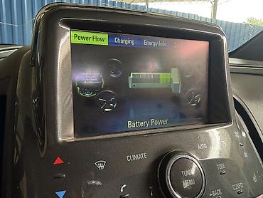 вольтмастер машина: Chevrolet Volt: 2012 г., 1.5 л, Гибрид, Хэтчбэк — 6