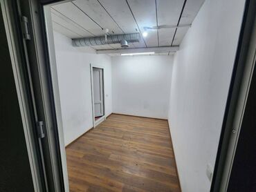 Anbar və emalatxanalar: Quru və soyuducu anbar icarəyə verilir! Şəhərin mərkəzində! -da lalafo.az — 16 Anbar və emalatxanalar: Quru və soyuducu anbar icarəyə verilir! Şəhərin mərkəzində! — 16