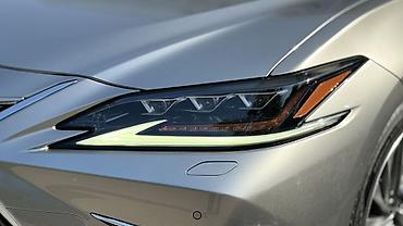 Lexus ES: 2020 г., Автомат, Бензин, Седан