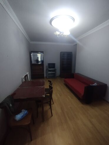 gence prospekti 73 de kiraye evler: 80 kv. m, 3 otaqlı, Kombi, Qaz, İşıq