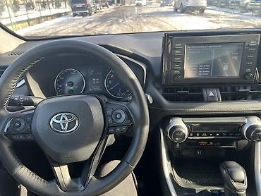 Toyota: Toyota RAV4: 2019 г., 2.5 л, Вариатор, Гибрид, Кроссовер — 12