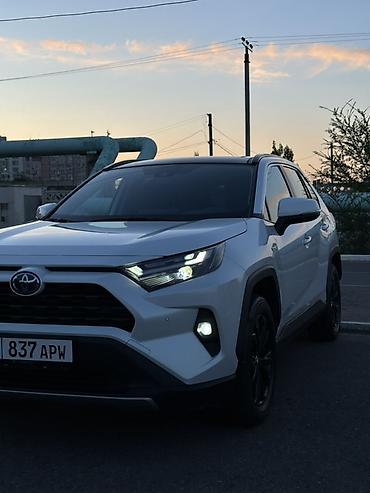 argb controller: Toyota RAV4: 2023 г., Автомат, Гибрид, Кроссовер — 2