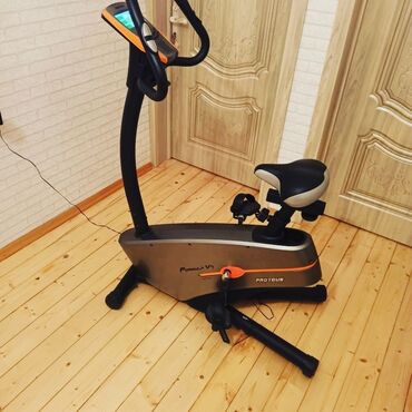 elektrikli supurge: Velotrenajor ela vəziyyətdə. Bir çox velotrenajor Xizək Veloxizekler