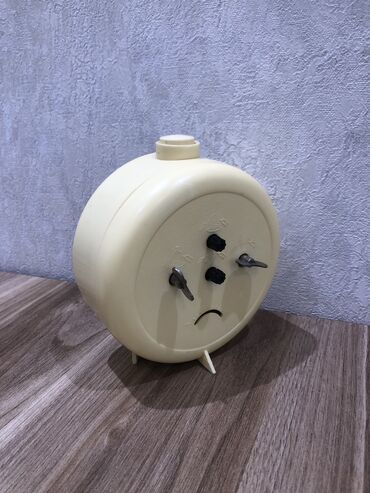 Əntiq saatlar: Masaüstü Mexaniki Əntiq saat 1970 il — 6