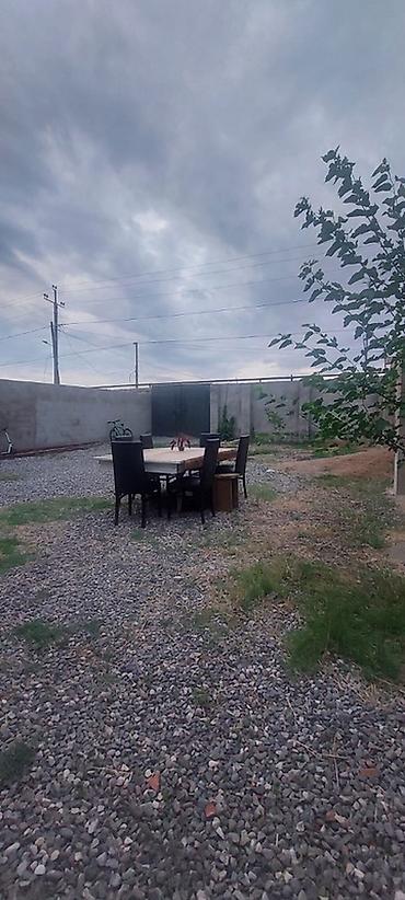 hovsanda ev satilir: 4 otaqlı, 100 kv. m, Yeni təmirli — 2