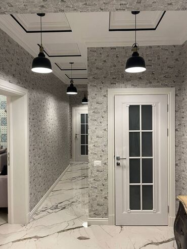 Uzunmüddətli kirayə mənzillər: Yeni təmirli. Yaşayış üçün bütün şərayət var. 2 yatağ otağı + studio — 12