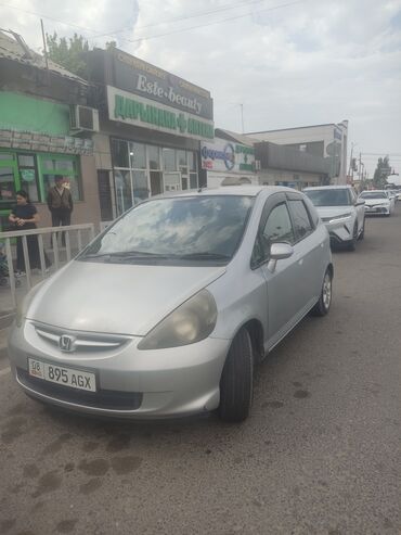 Honda: Honda Fit: 2003 г., 1.3 л, Вариатор, Бензин, Хэтчбэк