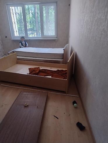 tekli carpayi: İşlənmiş, Təknəfərlik çarpayı, Bazasız, Matras ilə, Siyirməsiz — 1