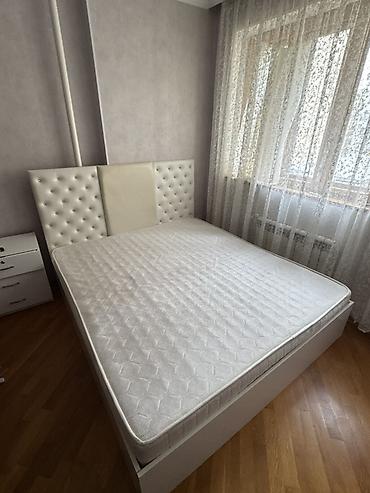tumbocka: Ağ rəngli iki nəfərlik yataq dəsti - Ölçü: təxmini 160×200 sm — 1