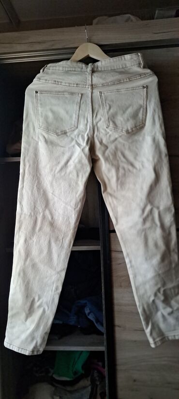 Farmerke: Zenske farmerice, više boja, modela i velicina — 6