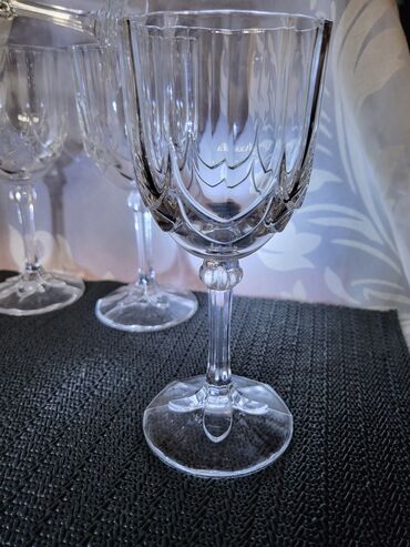 Čaše: Case nove za zestoko pice Luminarc Francuska 80te. Case francuske,sve na lalafo.rs — 5 Čaše: Case nove za zestoko pice Luminarc Francuska 80te. Case francuske,sve — 5