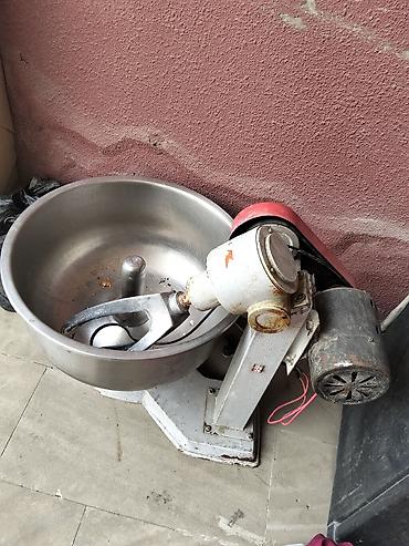Restoran, kafe avadanlığı: 35 kq xəmir yoğurma maşını - Tutum: 35 kq - Qiymət: 650 AZN (şəkildə — 4
