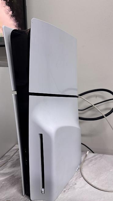 тез арада: Адрес: Джалал-Абад Продаю PlayStation 5 Slim (версия с дисководом) — 2