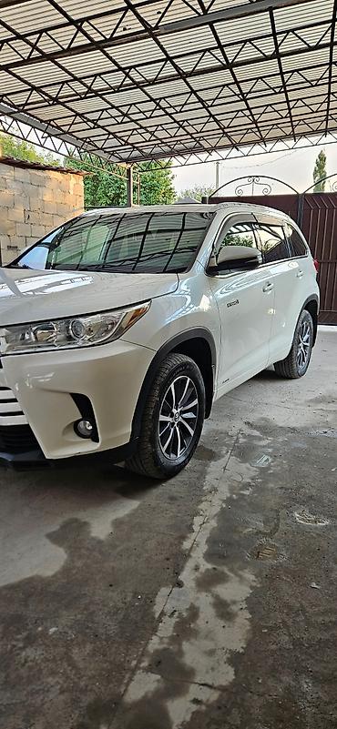 Toyota: Toyota Highlander: 2018 г., 3.5 л, Вариатор, Гибрид, Минивэн — 3