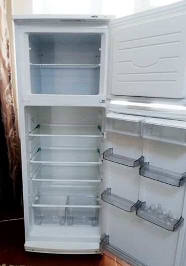 холодильный: Холодильник Atlant, Б/у, Двухкамерный
