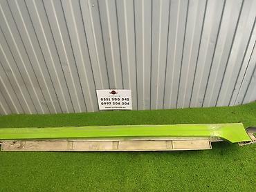 Наружные накладки порогов Kia, Б/у, Оригинал at lalafo.kg Наружные накладки порогов Kia, Б/у, Оригинал