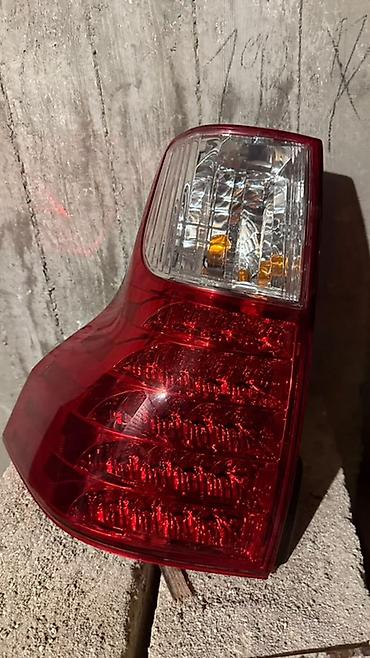 e34 stop: Toyota Land Cruiser Prado üçün arxa sağ stop‑lampa (tail light) — 2