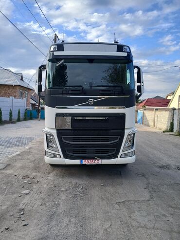 электронная авто: Грузовик, Volvo, Б/у