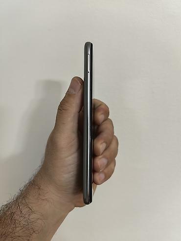 icloud cena: Huawei P40 lite sivi dual sim free, sa 6/128 gb memorije. Dobro očuvan — 3