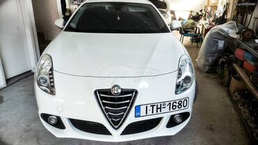 Alfa Romeo Giulietta: 1.6 l | 2016 year 140000 km. Hatchback