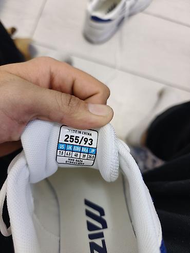 Мужская обувь: Кроссовки Mizuno (белые с темно‑синими и серыми вставками) оригинал не — 2