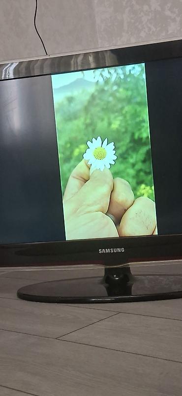 Televizorlar: Samsung LCD televizor - Ekran diaqonalı: təxminən 32 düym - Göstəriş — 11