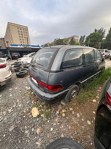 тоета превиа: Toyota Previa: 1994 г., 2.4 л, Механика, Бензин, Минивэн — 3