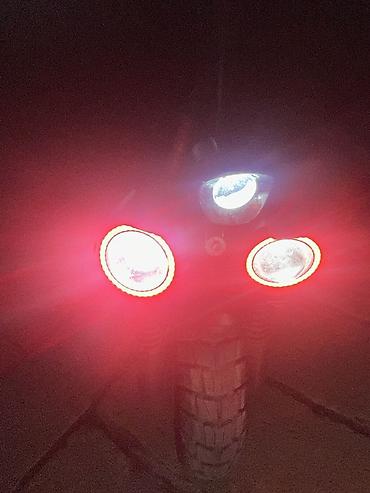 2 ci el scooter: Elektrik skuter - Güclü LED işıq sistemi: ön tərəfdə üçlü faralar və — 3
