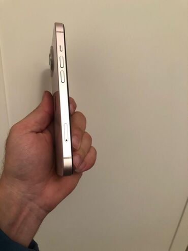 Apple iPhone: IPhone 13, 128 GB, Narıncı, Face ID — 9