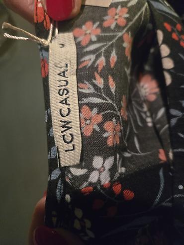 Ostala ženska odeća: Sve je kao novo,veličina M — 7