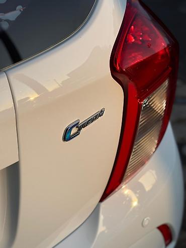 Chevrolet: Chevrolet Spark: 2017 г., 1 л, Вариатор, Бензин, Хэтчбэк — 8