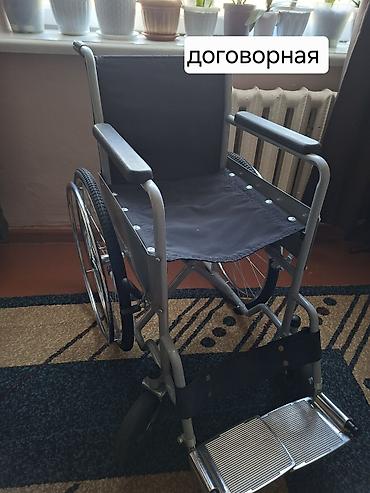 Наборы посуды: Наборы посуды и стекла: 1) Бокалы на высоких ножках, 6 шт. Прозрачное — 8