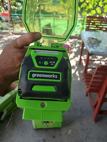 Унаа: Аккумуляторный снегоуборщик Greenworks 40V (Snow Shovel) - Питание — 3