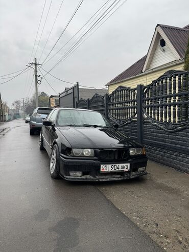 немецкий набор ключ: BMW 3 series: 1992 г., 2.8 л, Механика, Седан