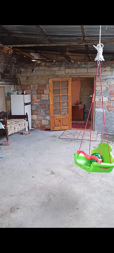 hovsanda ucuz ev satilir: 3 otaqlı, 200 kv. m, Kredit yoxdur, Orta təmir — 2