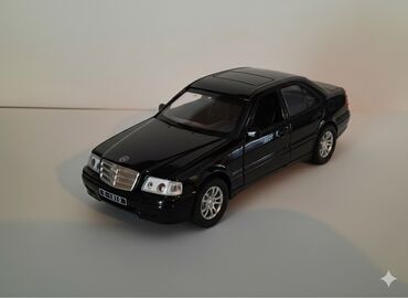 Oyuncaqlar: Metaldan hazırlanmış oyuncaq model avtomobil – G‑klass stili (Brabus — 17