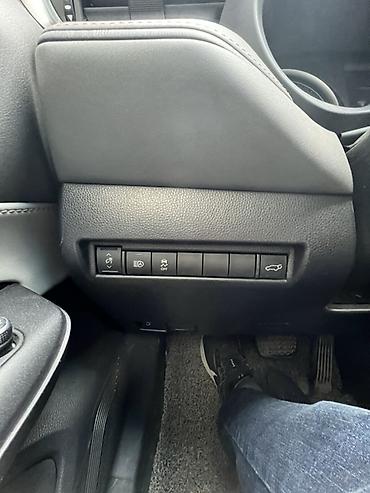 voxy noah: Toyota Venza: 2021 г., 2.5 л, Автомат, Гибрид, Кроссовер — 2