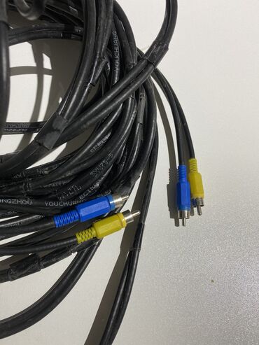 кабели и переходники для серверов hdmi dvi: Продаю кабель б/у колокольчики с 2х сторон Очень хороший, с толстым