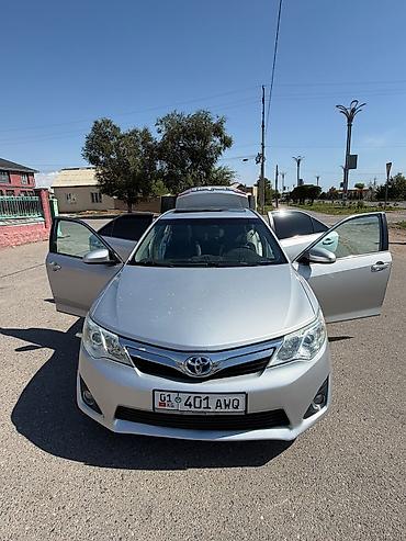 авто химзавод: Toyota Camry: 2013 г., 2.5 л, Автомат, Гибрид, Седан — 1