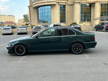 bmw 535: BMW 525: 2.5 l | 1998 il Hetçbek