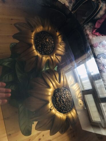 Masalar: Jurnal masası, İşlənmiş, Açılmayan, Şüşə, Oval masa — 14