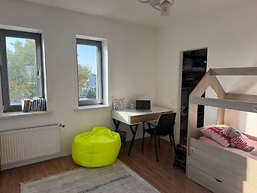 дом под бизнес в аренду: 200 м², 5 комнат — 4