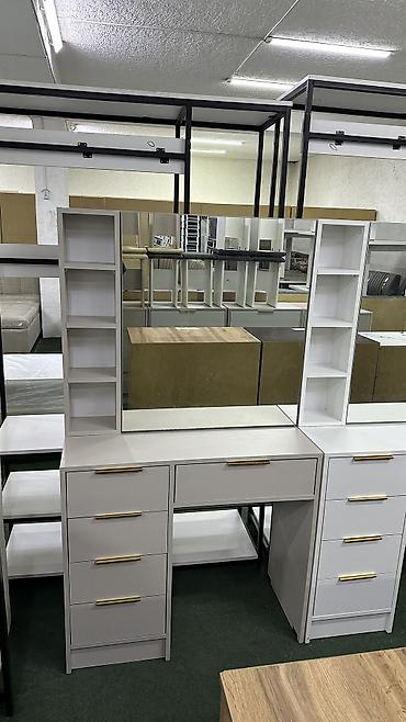 Комоды для одежды: Комод для одежды, Новый, С зеркалом, ЛДСП, цвет - Белый, Серый, Бежевый, Бесплатная доставка — 7