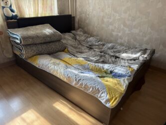 раскладная кровать бишкек: Двуспальная кровать, Б/у, С матрасом, длина - 200 см