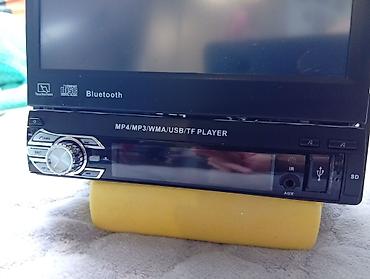 mini bar za pice: Auto multimedija 1-DIN sa izvlačnim 7" touch TFT LCD ekranom Ključne — 4