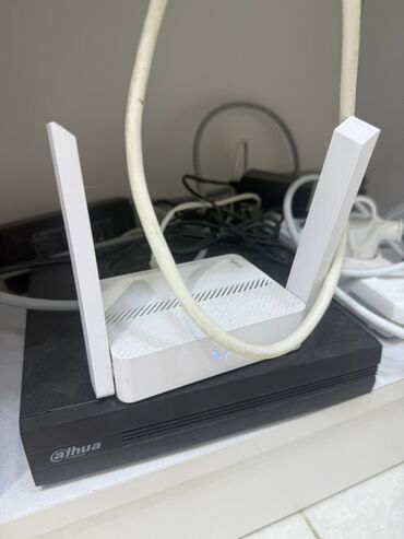 adsl wifi modem: Dahua video‑müşahidə sistemi komplekti Tərkib: - Dahua DVR/NVR