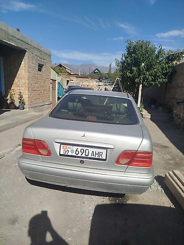Продажа авто: Mercedes-Benz E-Class: 1996 г., 2.8 л, Автомат, Бензин, Седан — 4